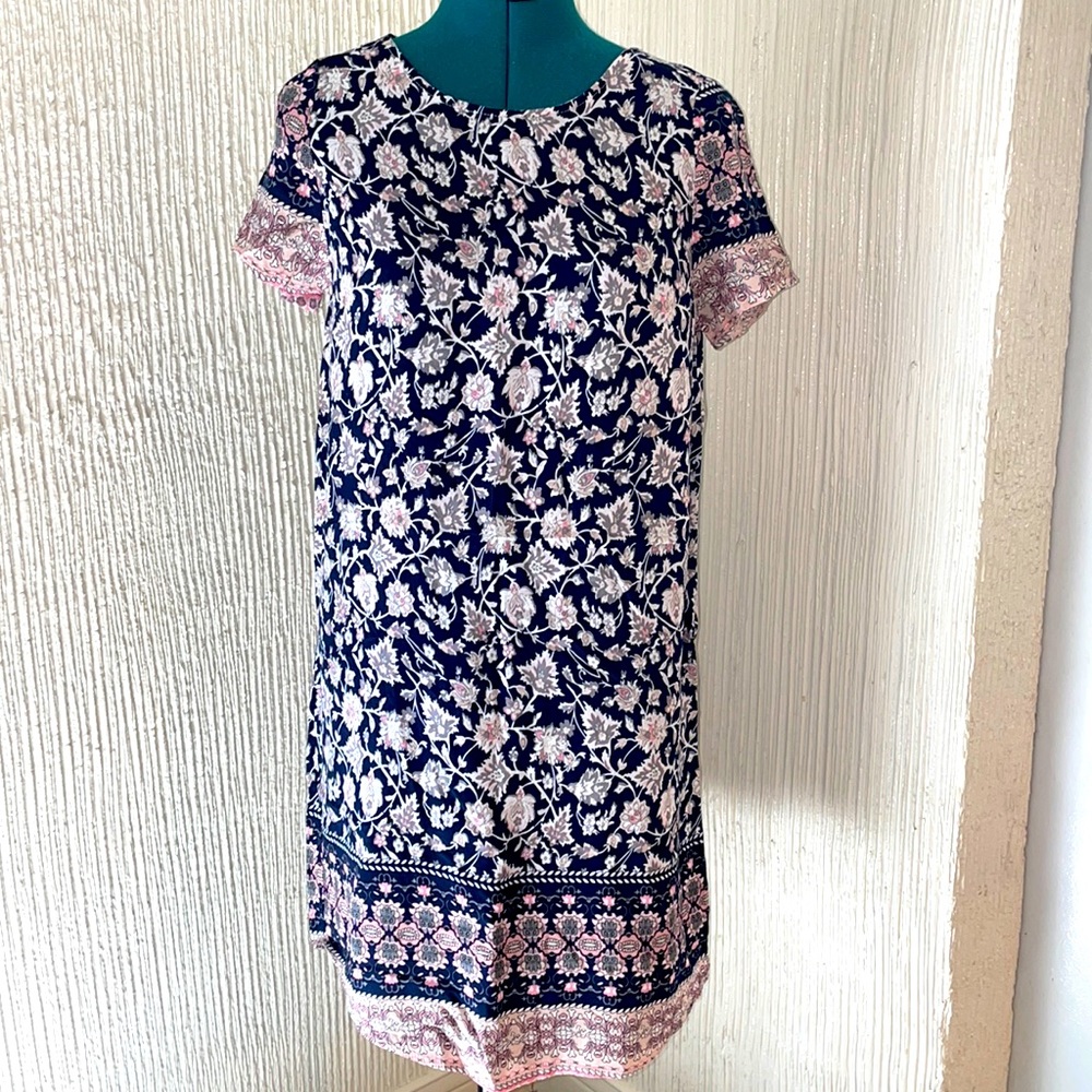Everybody talks Dress